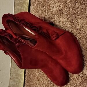 Red Shoes